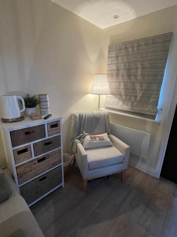 The Cotswold Nook Hotel Dursley Bagian luar foto
