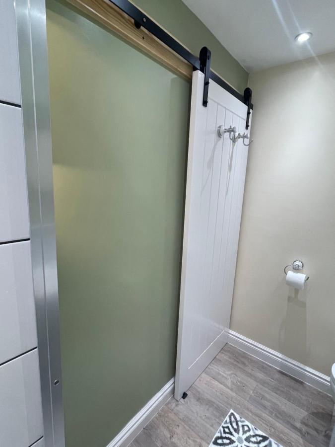 The Cotswold Nook Hotel Dursley Bagian luar foto